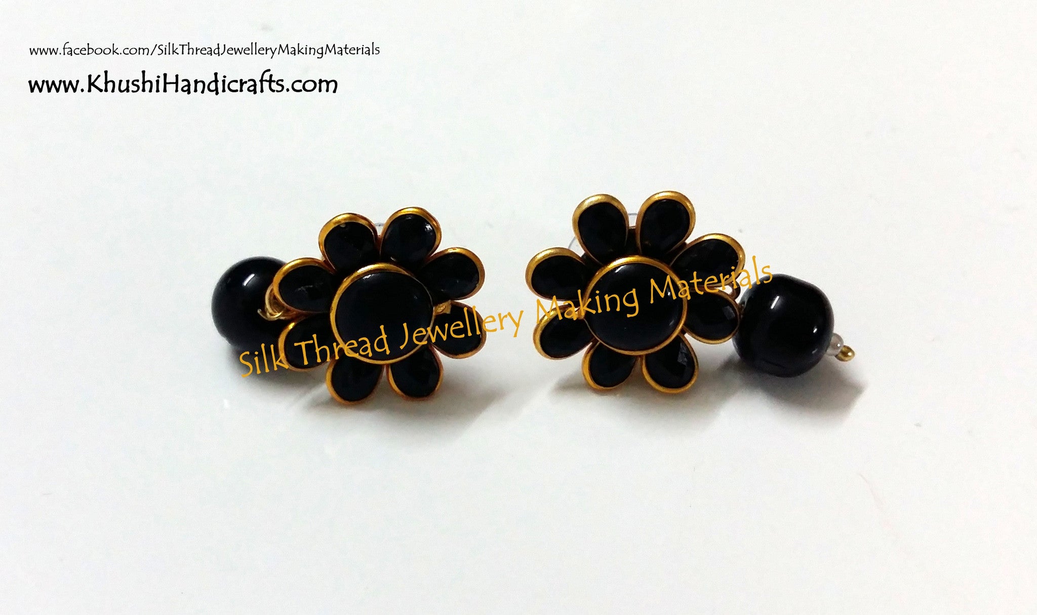 Black Pachi studs