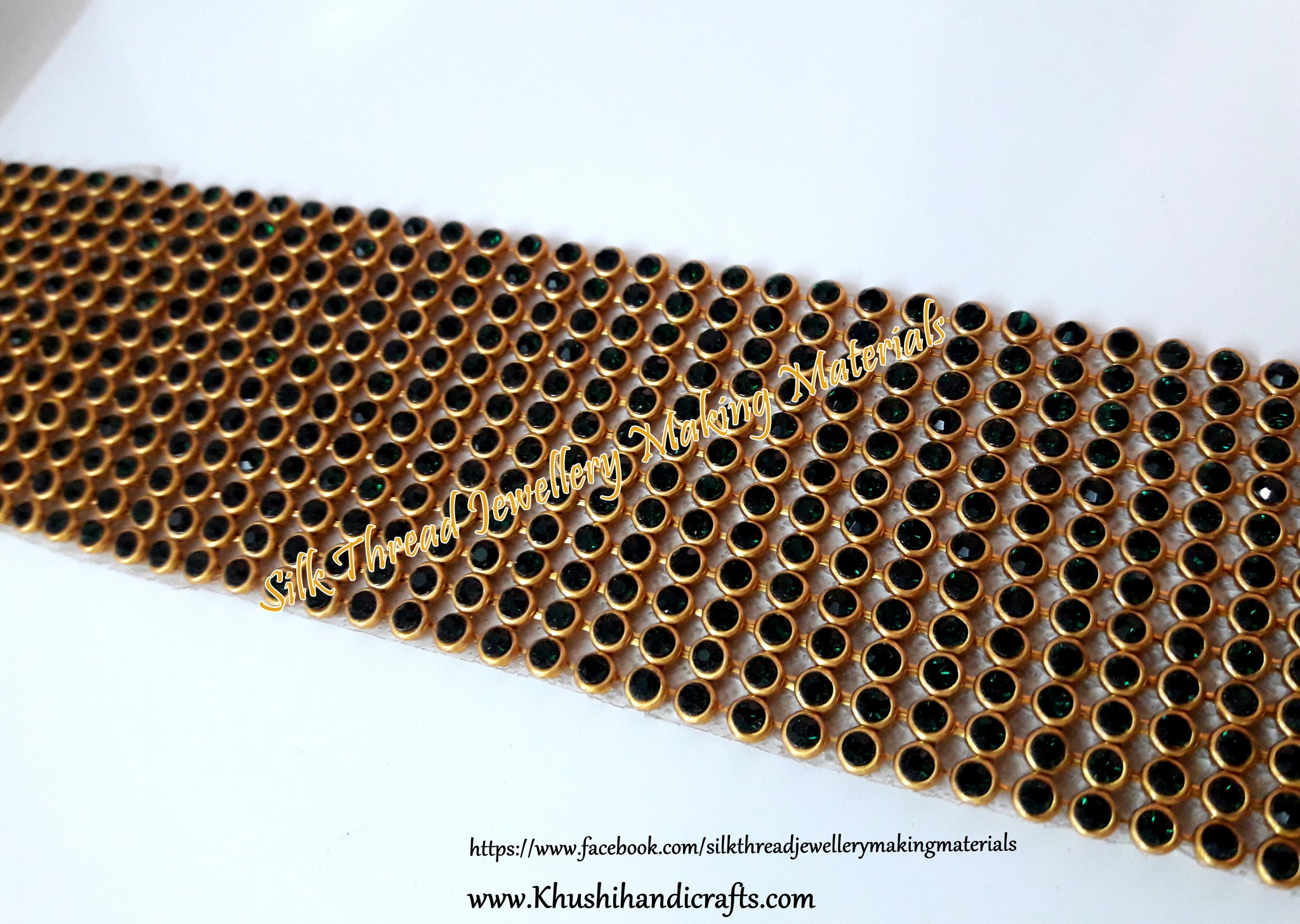 Green stone Lace