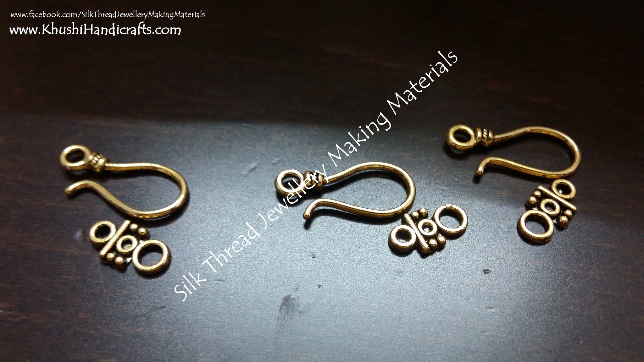 Hook and Eye Clasps in Gold