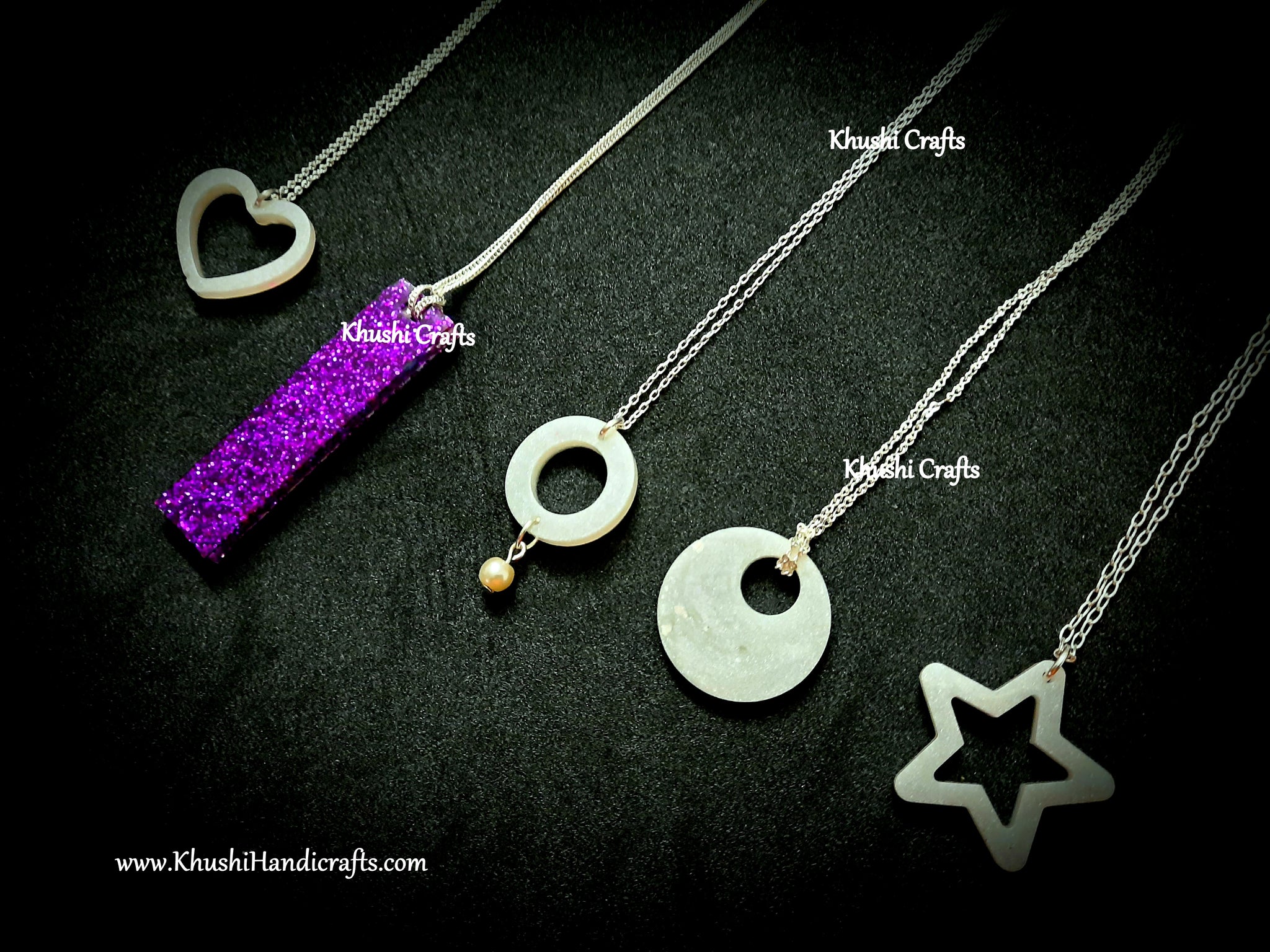 Simple Combo of 5 necklace's with resin pendants!