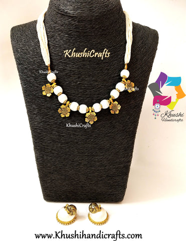 Designer Off white silk thread Necklace set